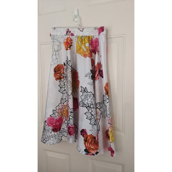 Flint and Moss Floral Pull On Midi Skirt, Large, Artsy, Boho, Cottagecore Whimsy - Picture 4 of 9